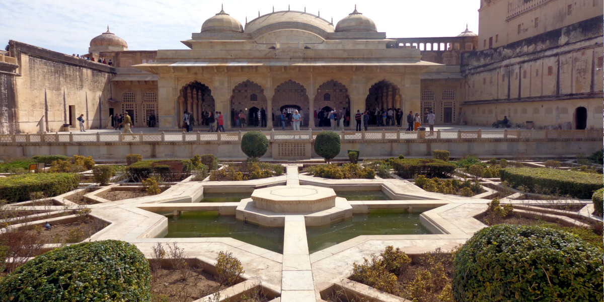 Amber Fort Garden, Jaipur, Rajasthan